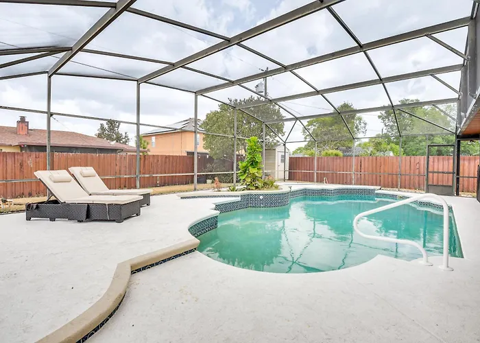 6 Mi To Gemini Springs Park: Chic Home W/ Pool!