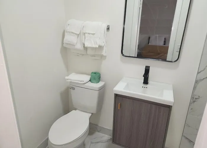 Economy Inn