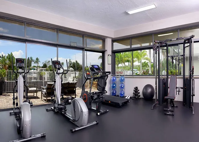 Ramada By Wyndham Sarasota Waterfront