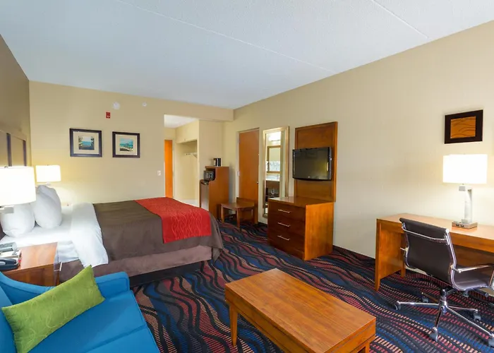 Hotel Baymont By Wyndham Bonita Springs