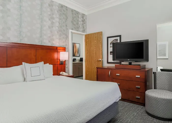 Courtyard By Marriott Orlando Lake Mary North