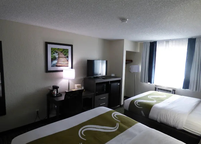 Quality Inn & Suites Leesburg Chain Of Lakes