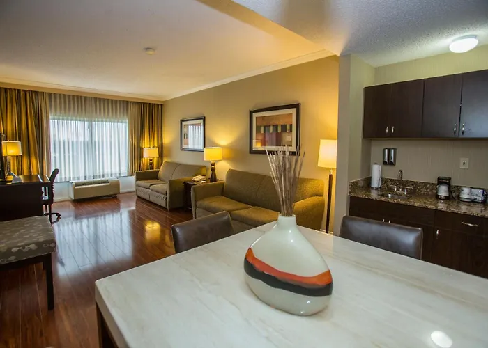 Best Western Plus Ambassador Suites