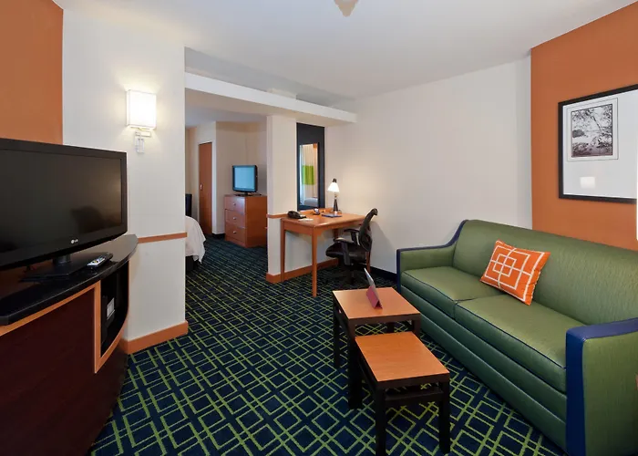 Fairfield Inn & Suites By Marriott Tallahassee Central