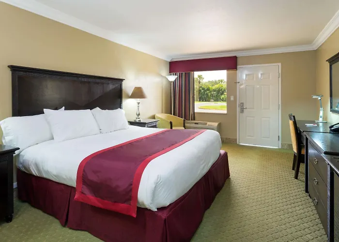 Ramada By Wyndham Lake Placid