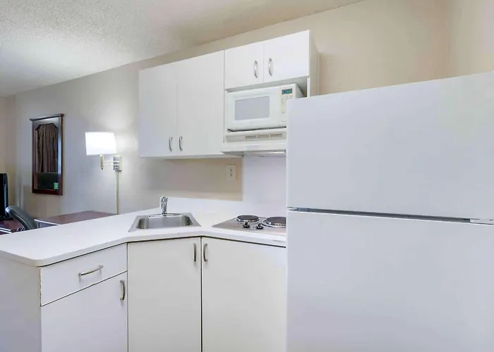 Extended Stay America Select Suites - Orlando - Maitland - 1760 Pembrook Dr