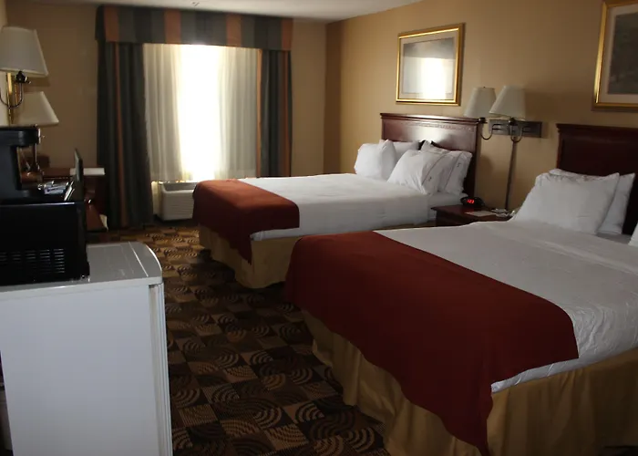 Holiday Inn Express And Suites Thomasville By Ihg
