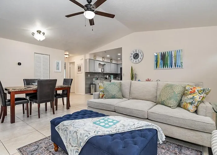 Beachy Retreat - Atlas Duplex