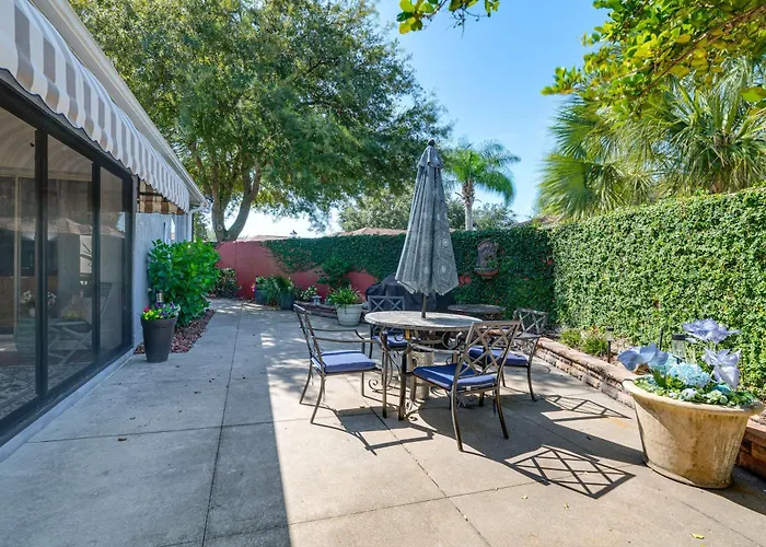 Private Pool & Golf Cart! Villa By Spanish Springs