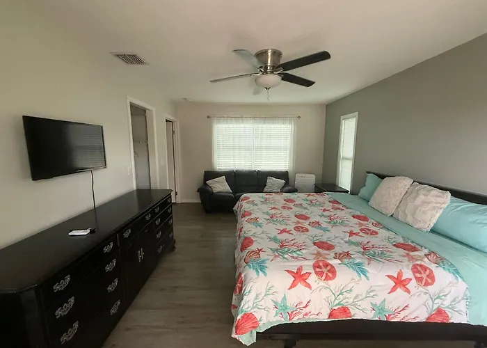 Bay View Suites