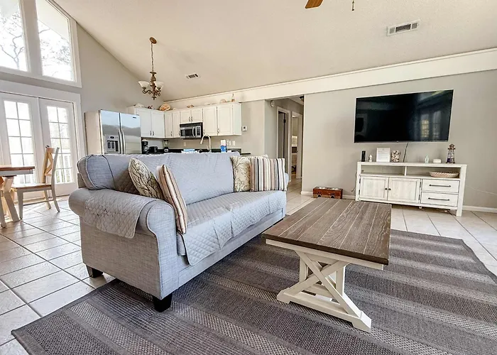 Canal Front Pet Friendly Boat Dock St George Island-Beach Access