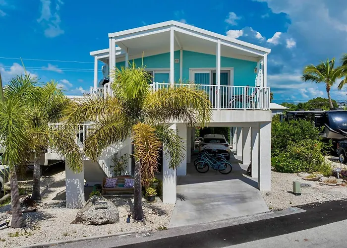 Dolphin Daydreams By Last Key Realty