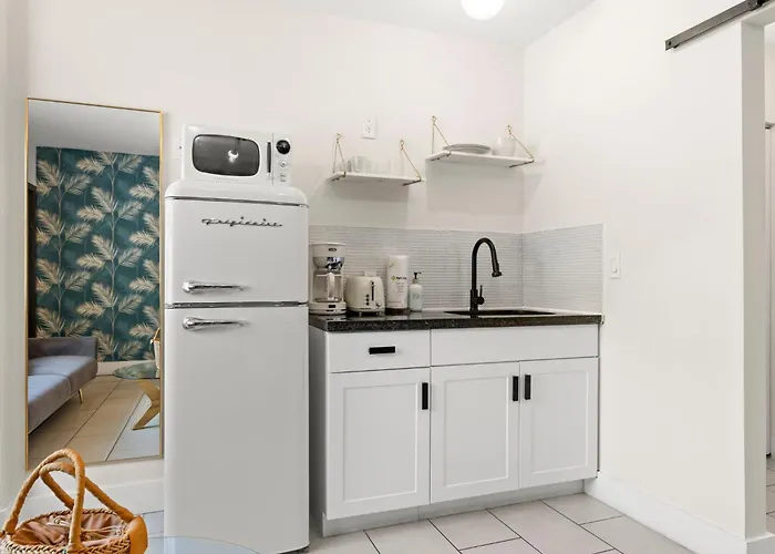 Byron Avenue Suites