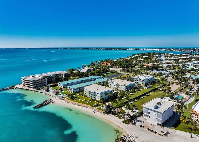 Ocean View 2 Bedroom Condo Pool Key Colony Beach