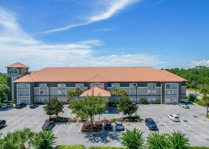La Quinta By Wyndham Pcb Coastal Palms