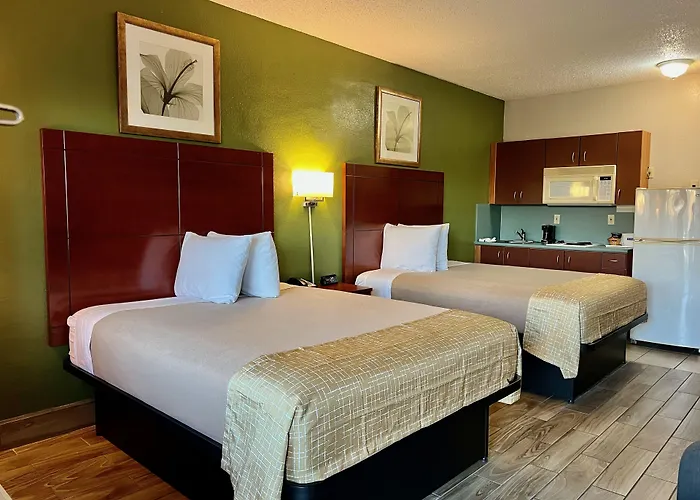 Travelodge Suites By Wyndham Lake Okeechobee