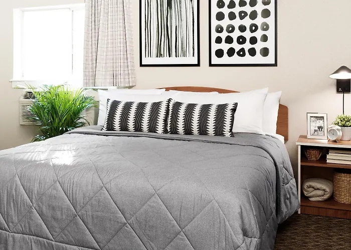 Intown Suites Extended Stay Jacksonville Fl - Orange Park