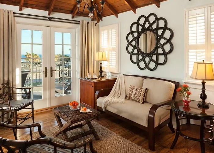 Port D'Hiver Bed And Breakfast