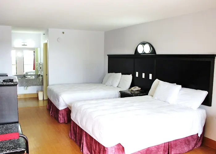 Fairway Inn