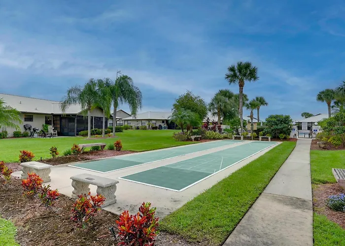 1 Mi To Golf: Sebring Condo W/ Pool Access!