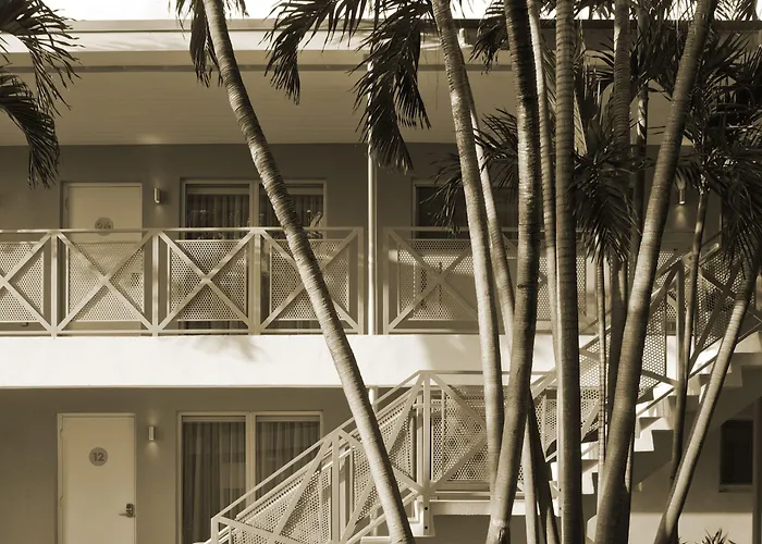 1818 Meridian House Apartments And Suites By Eskape Collection