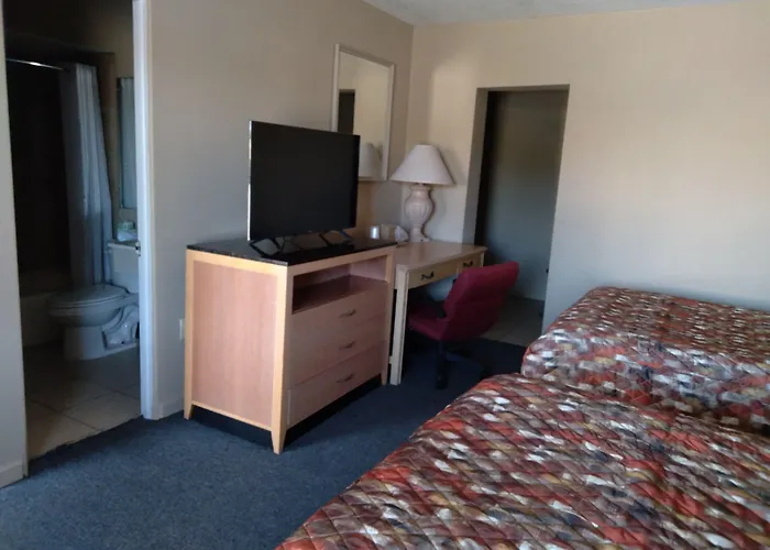 Budget Lodge Mount Dora