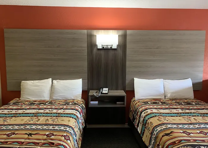 Log Cabin Inn