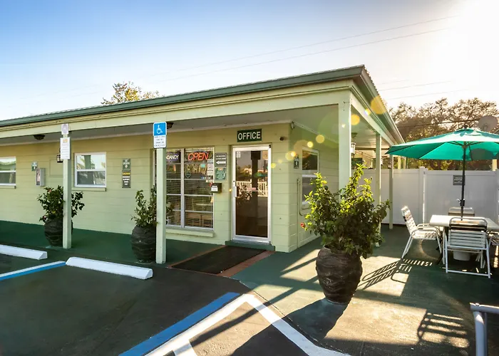 Sunshine Inn & Suites Venice, Florida