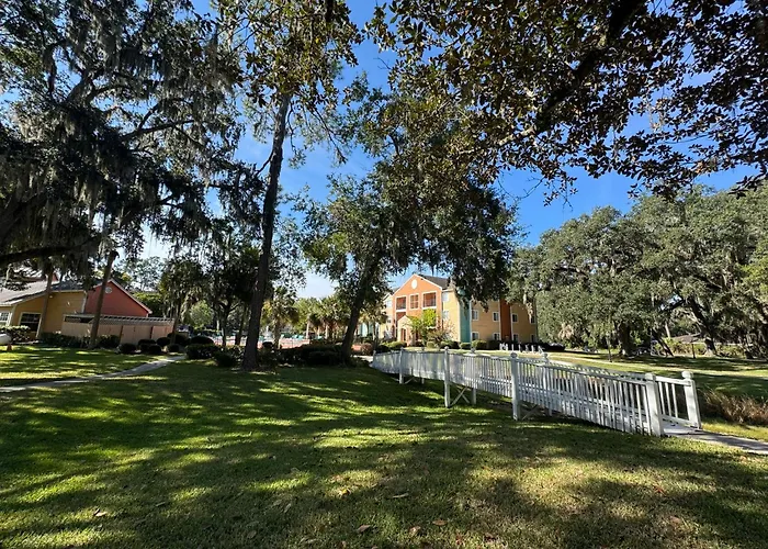 A Cozy Place Near Uf