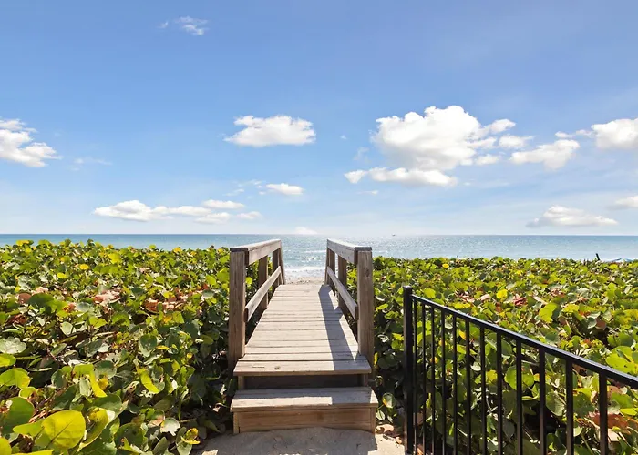 475 Strand Dr