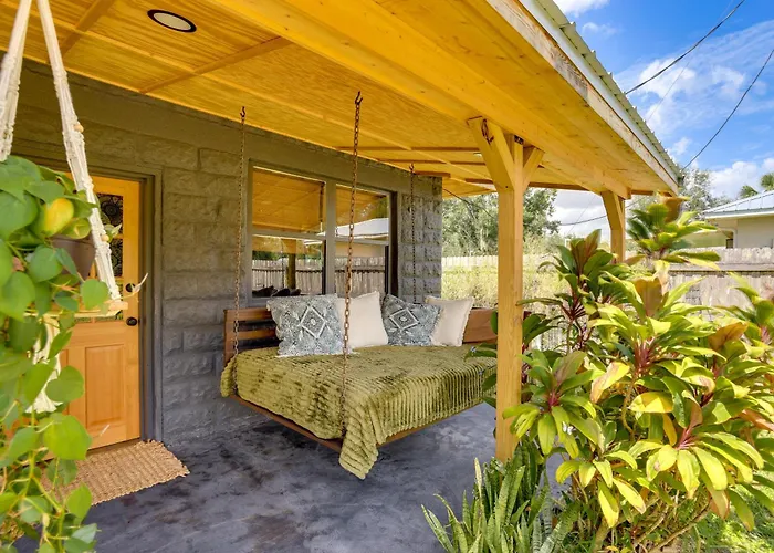 < 1 Mi To Downtown Arcadia: Tranquil Wooded Escape