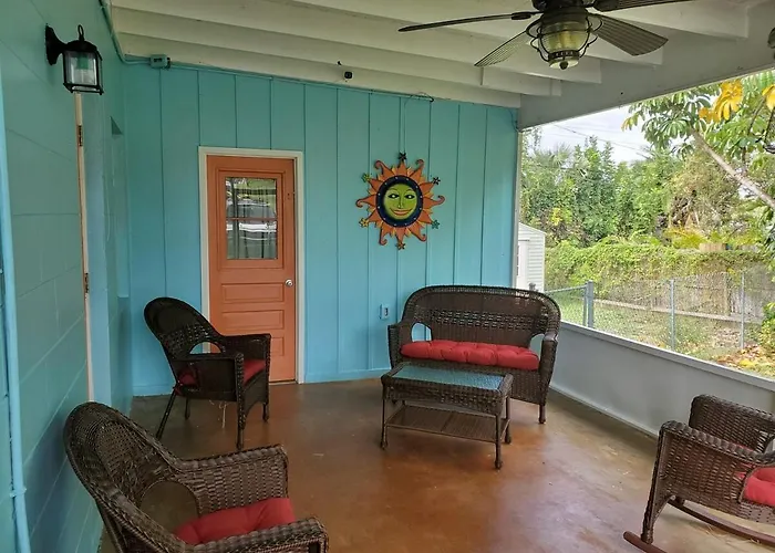 Pineapple Cottage 2 Bedroom