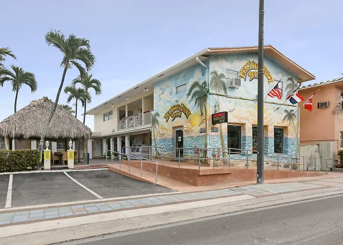Hollywood Beach Seaside