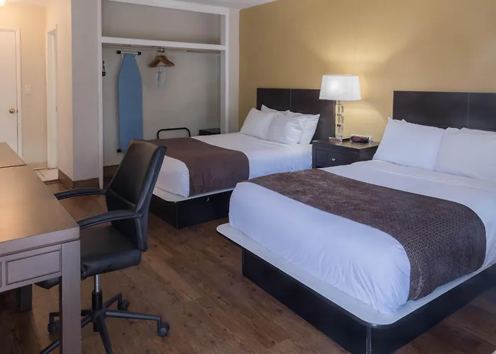 Ocean Reef Hotel