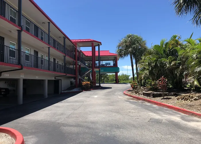 Sun Coast Inn