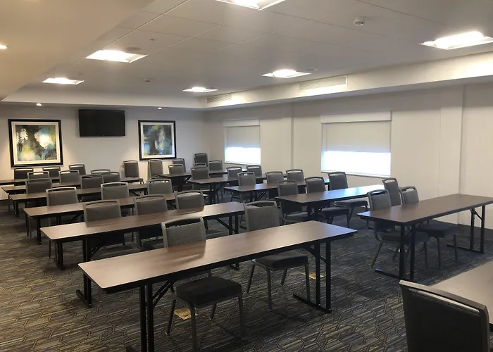 Holiday Inn Express & Suites - Jacksonville W - I295 And I10 By Ihg