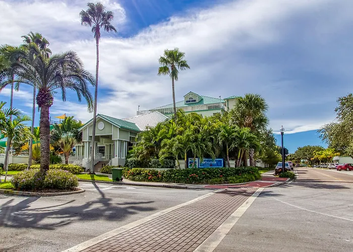Harbourside Resort, A New Hotel Collection Property
