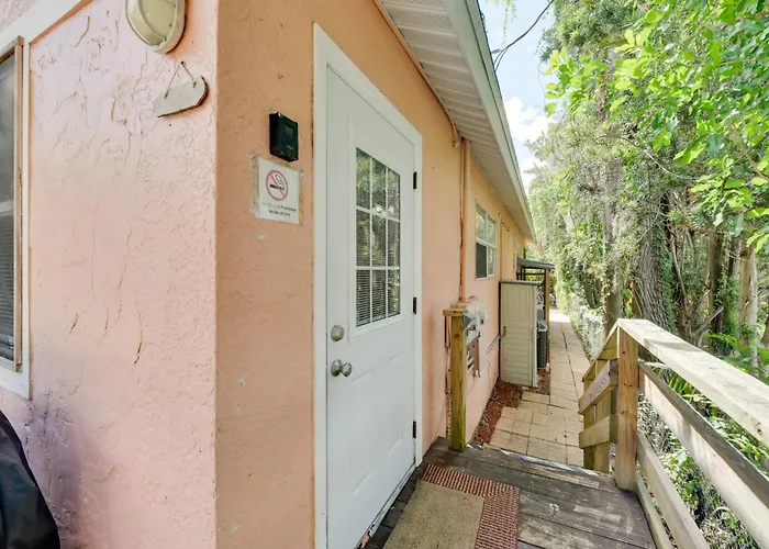 < 1 Mi To Nokomis Beach: Tranquil Couple'S Retreat