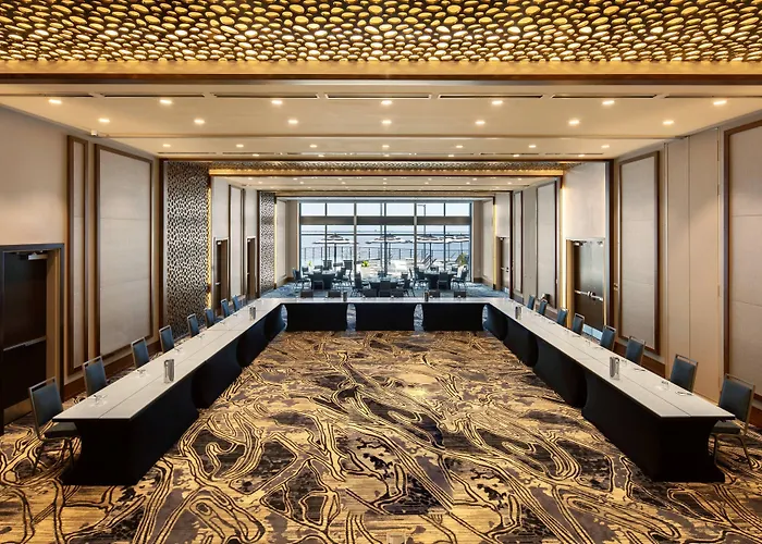 The Current Hotel, Autograph Collection