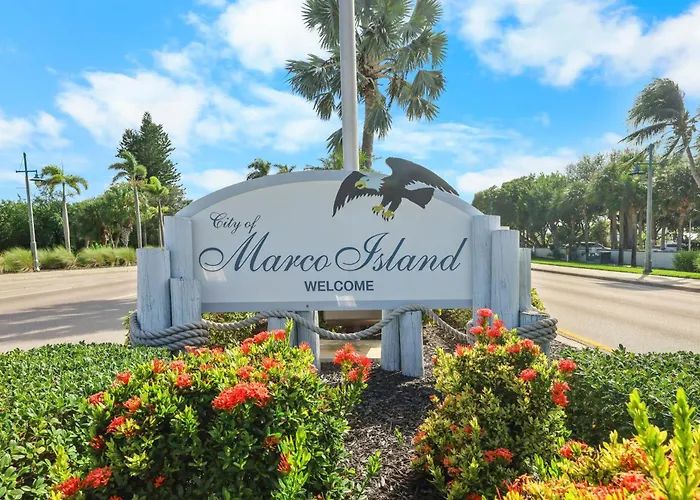 Pet-Friendly Inland Home With Resort Style Yard/Pool