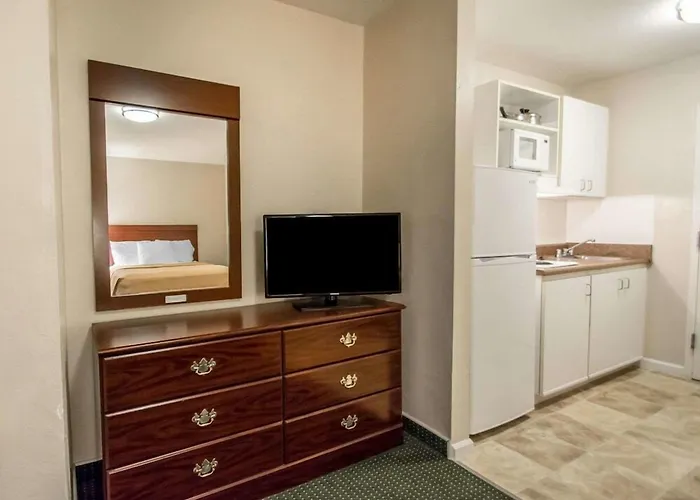 Suburban Studios Melbourne Airport