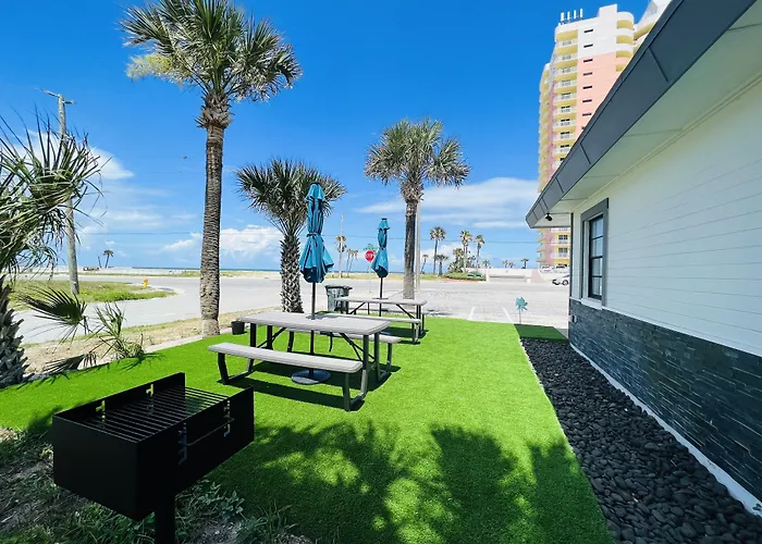 1915 Beach Club