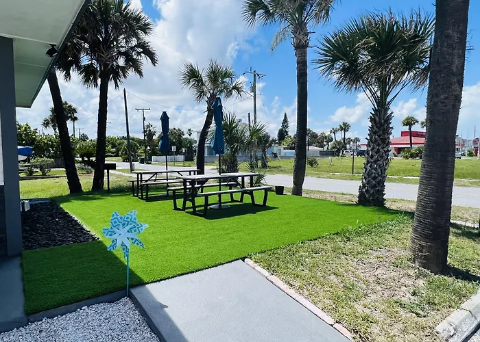 1915 Beach Club