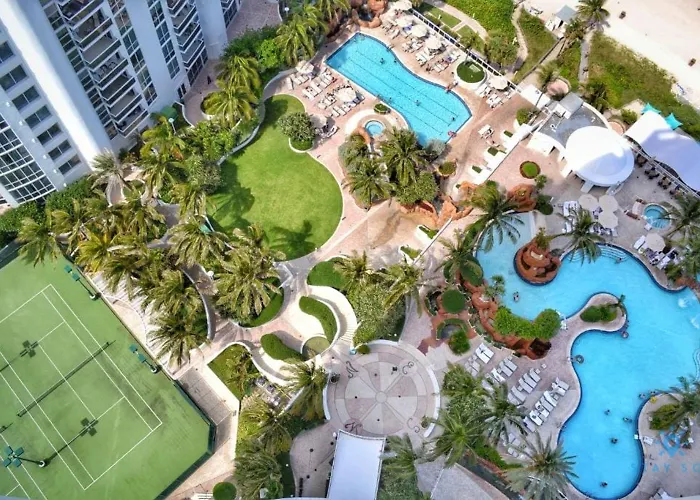 Deluxe Studio Balcony Bay View Amazing Pool