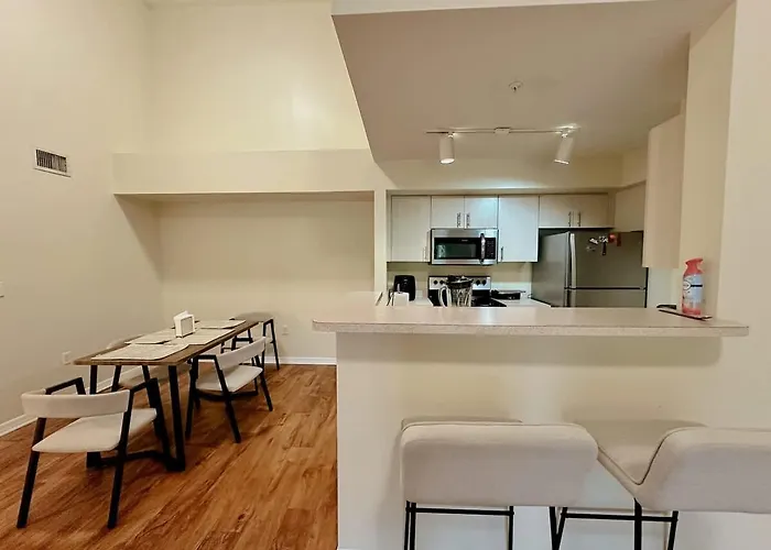 1B - 1B Apartment For 3 At Pembroke Pines