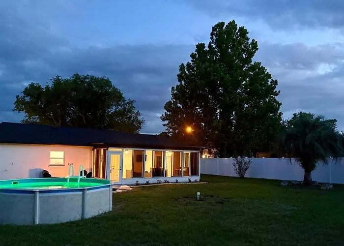 Soluna-Fully Fenced Home With Private Pool