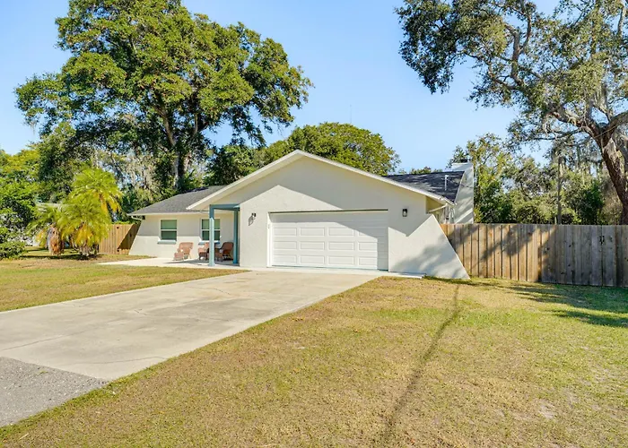 Modern Coastal Escape 1 Mi To Anclote River Park