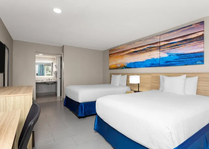 Days Inn By Wyndham Fort Myers Springs Resort