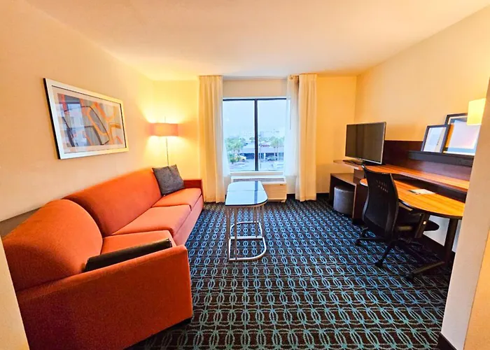 Wavecrest Lodge