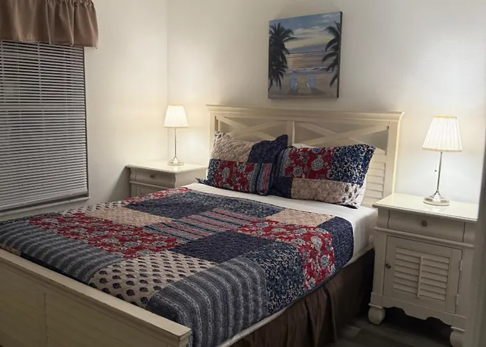 Solana 7 Bed Rooms Family Vacation Villa-Private Pool And Spa